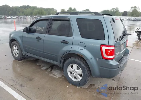 2011 Ford Escape Xlt из США, поврежденный, VIN 1FMCU0DG6BKC70698